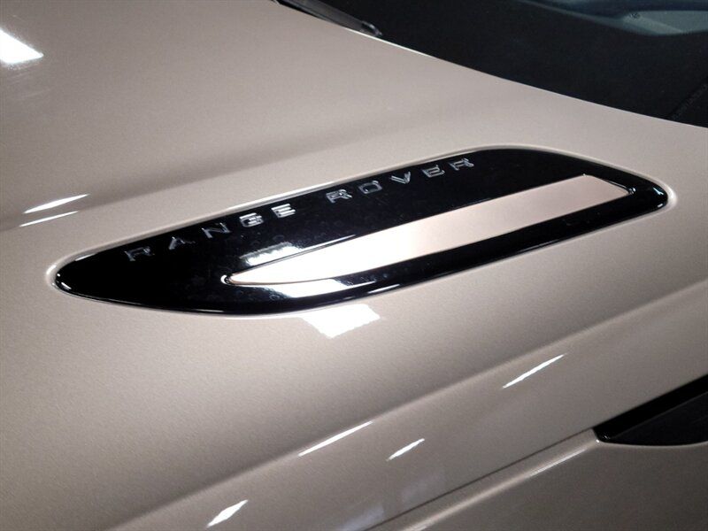 2018 LAND ROVER RANGE ROVER VELAR R-DYNAMIC SE SALYL2RV1JA763606