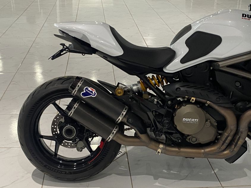 2015 DUCATI MONSTER 1200 S ZDM1RBSW5FB006983