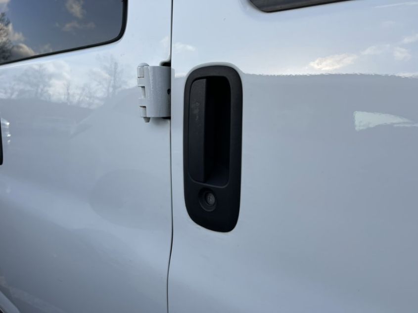 2019 CHEVROLET EXPRESS PASSENGER LS 1GAZGNFG8K1225292