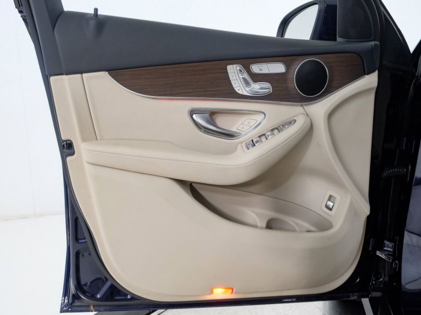 2021 MERCEDES-BENZ GLC GLC 300 W1N0G8EB0MF905239