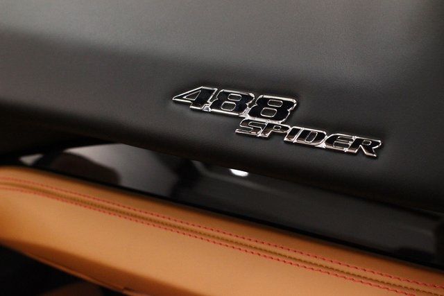 2017 FERRARI 488 SPIDER ZFF80AMA4H0227331
