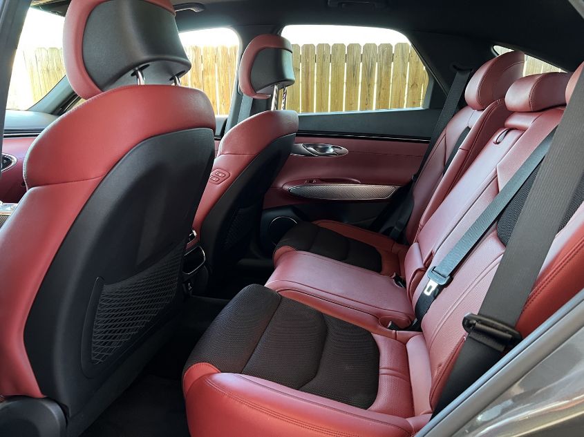 2022 GENESIS GV70 3.5T SPORT KMUMCDTC5NU015810