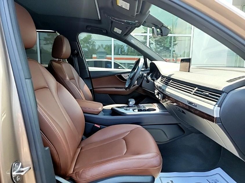 2019 AUDI Q7 PREMIUM PLUS WA1LHAF72KD020580