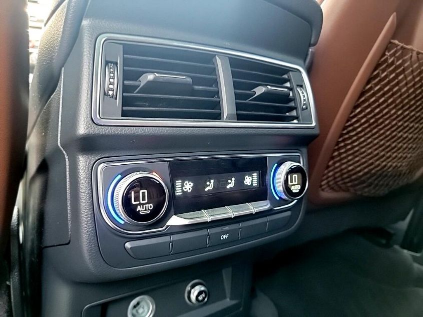 2019 AUDI Q7 PREMIUM PLUS WA1LHAF72KD020580