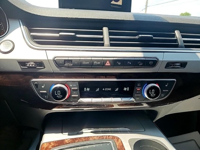 2019 AUDI Q7 PREMIUM PLUS WA1LHAF72KD020580