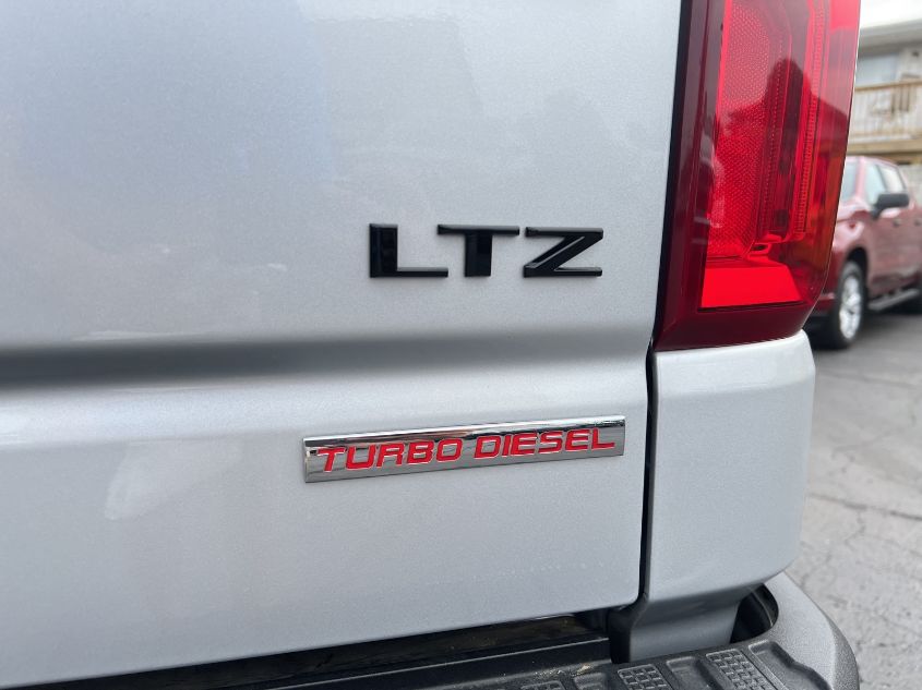 2022 CHEVROLET SILVERADO 1500 LTD LTZ 1GCUYGET8NZ164461