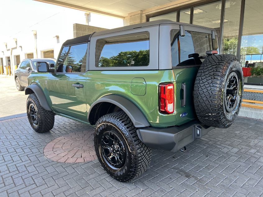 2022 FORD BRONCO BASE/BIG BEND 1FMDE5CP6NLA77370