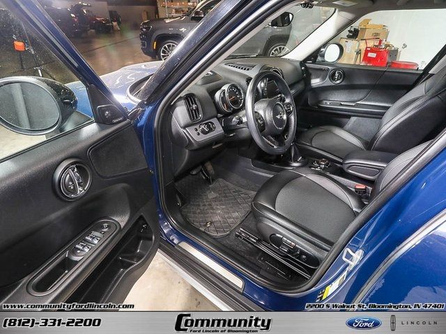 2018 MINI COUNTRYMAN COOPER WMZYV5C37J3E02897