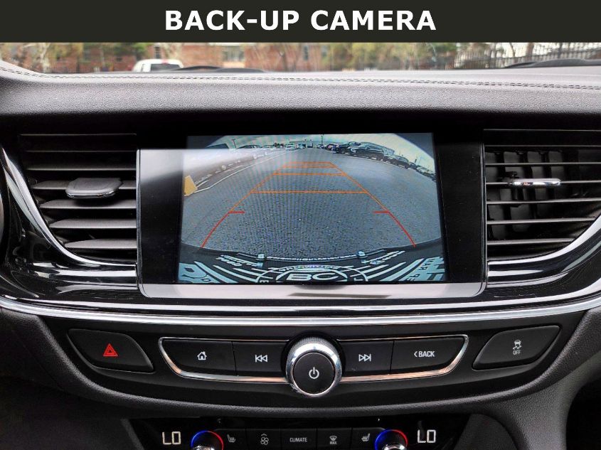 2018 BUICK REGAL SPORTBACK ESSENCE W04GP6SX6J1133715