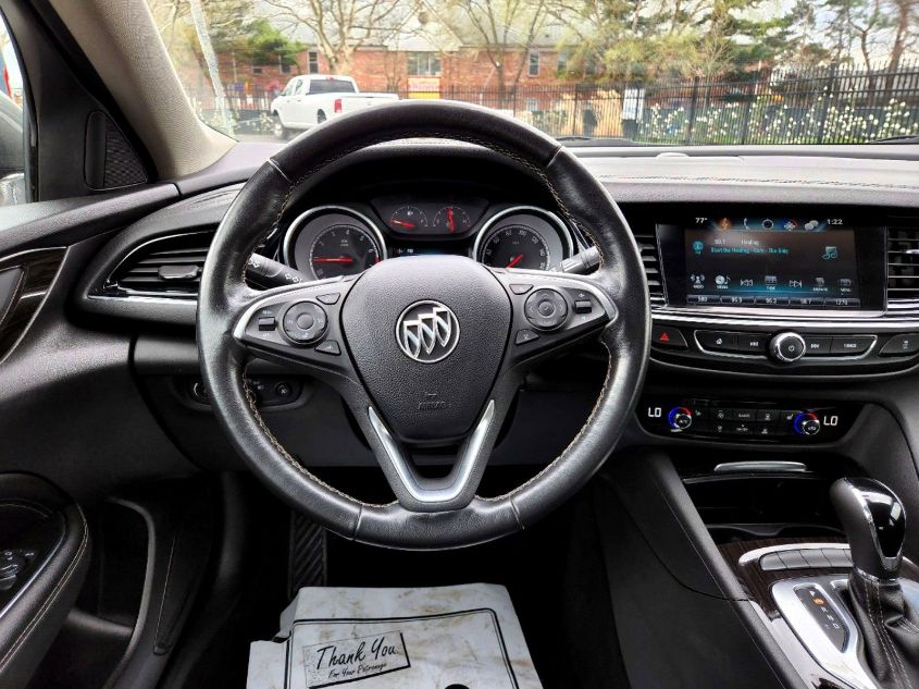 2018 BUICK REGAL SPORTBACK ESSENCE W04GP6SX6J1133715
