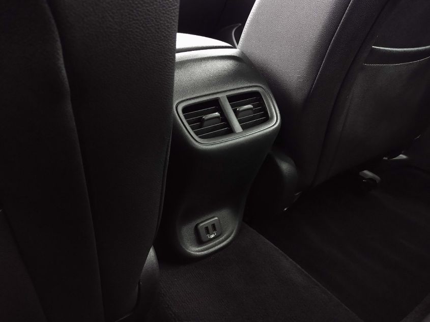 2018 BUICK REGAL SPORTBACK ESSENCE W04GP6SX6J1133715