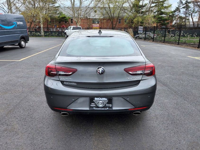 2018 BUICK REGAL SPORTBACK ESSENCE W04GP6SX6J1133715
