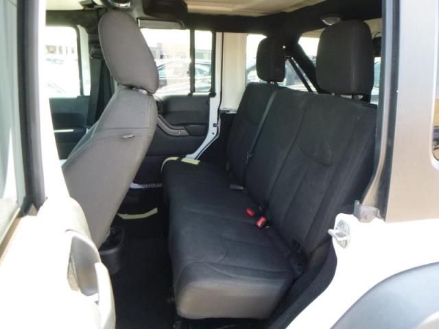 2018 JEEP WRANGLER JK UNLIMITED SPORT S 1C4HJWDG0JL839706