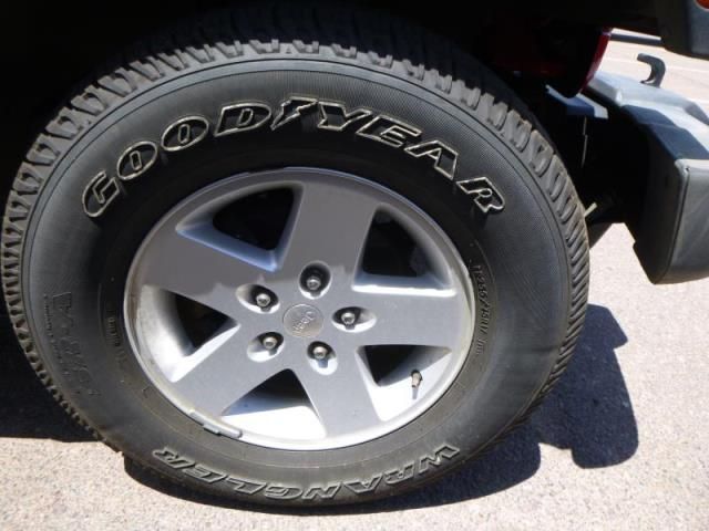 2018 JEEP WRANGLER JK UNLIMITED SPORT S 1C4HJWDG3JL818364