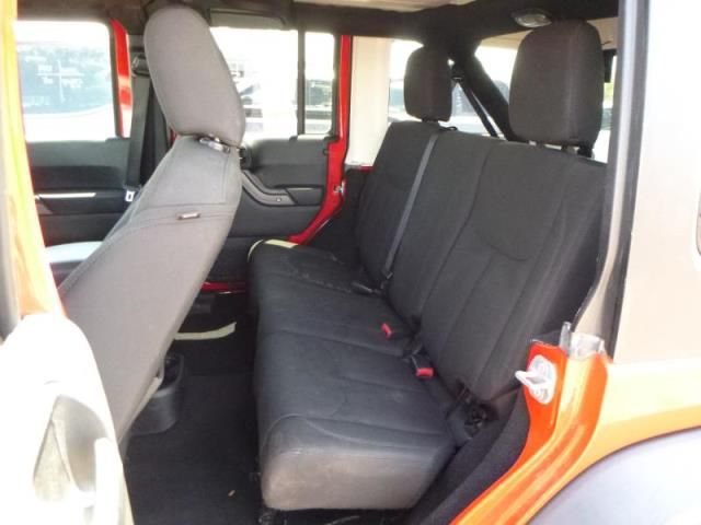 2018 JEEP WRANGLER JK UNLIMITED SPORT S 1C4HJWDG3JL818364