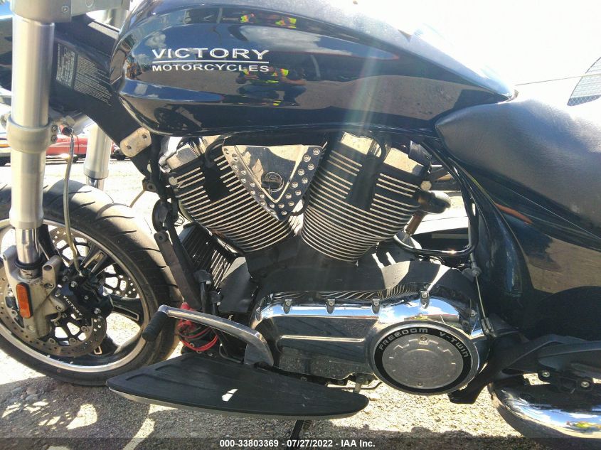2010 VICTORY MOTORCYCLES CROSS ROADS 5VPEB36D2A3002720