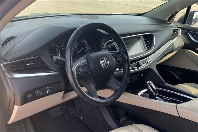 2019 BUICK ENCLAVE ESSENCE 5GAEVAKW4KJ158872