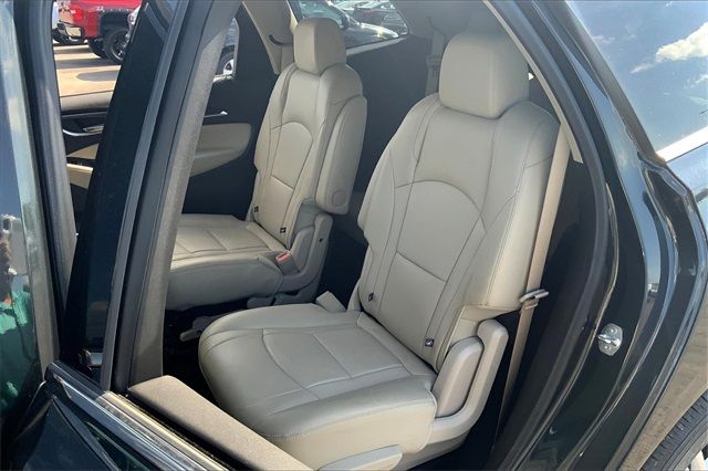 2019 BUICK ENCLAVE ESSENCE 5GAEVAKW4KJ158872