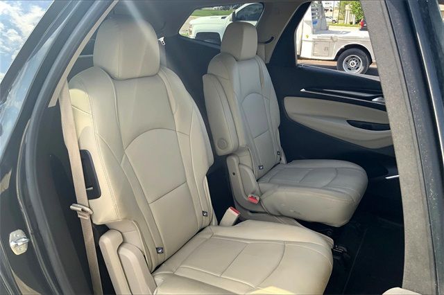 2019 BUICK ENCLAVE ESSENCE 5GAEVAKW4KJ158872