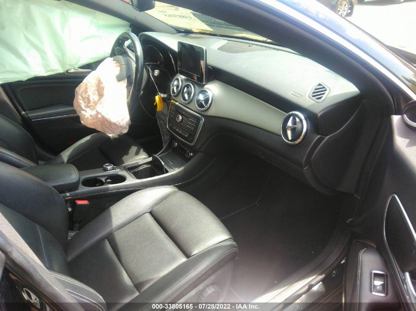 2016 MERCEDES-BENZ CLA CLA 250 WDDSJ4EB5GN302409