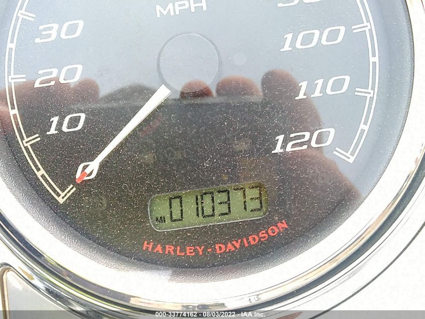 2015 HARLEY-DAVIDSON FLHR ROAD KING 1HD1FBM11FB651635