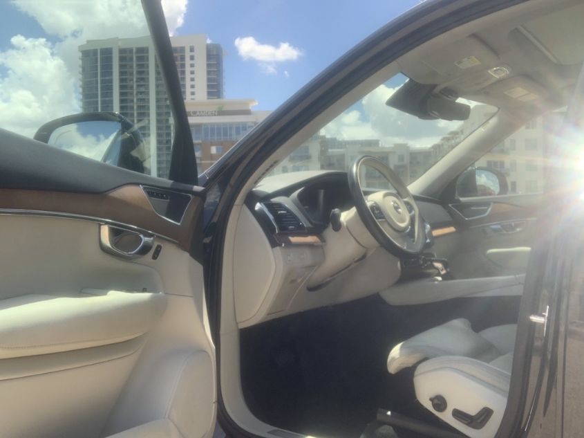 2017 VOLVO XC90 INSCRIPTION YV4A22PL3H1165411