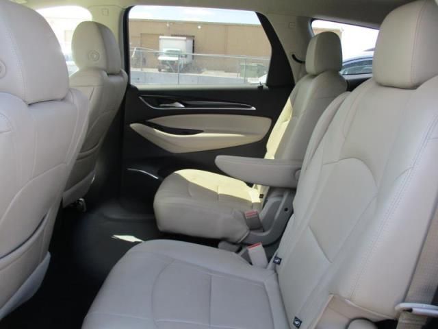 2021 BUICK ENCLAVE ESSENCE 5GAEVAKW0MJ143515