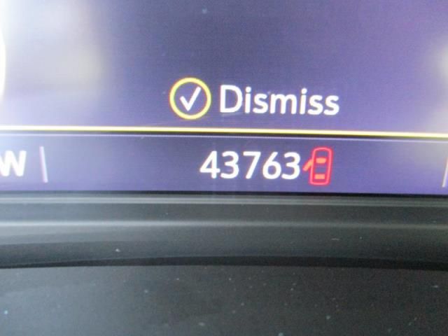 2021 BUICK ENCLAVE ESSENCE 5GAEVAKW0MJ143515