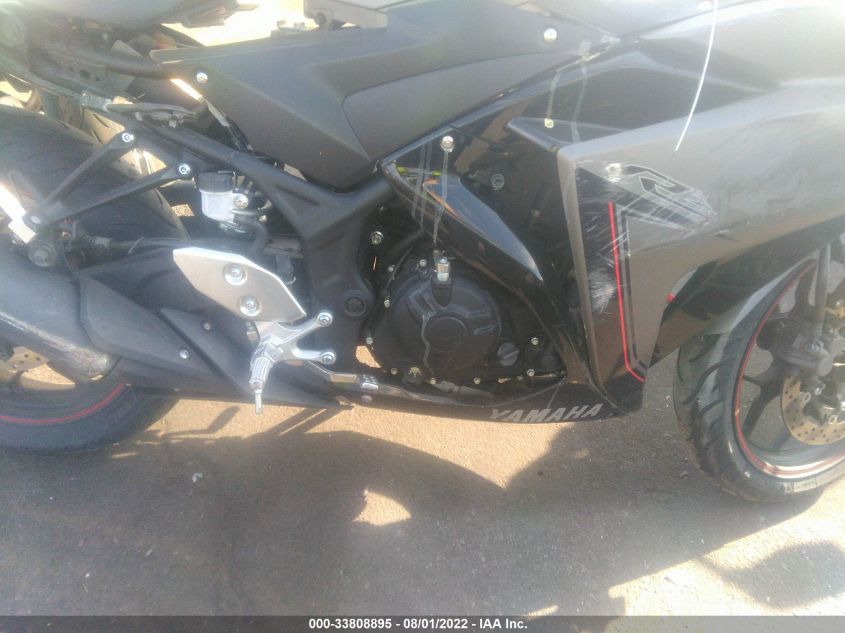 2016 YAMAHA YZFR3 MH3RH06Y1GK013952