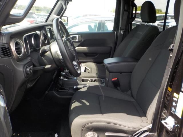 2021 JEEP WRANGLER UNLIMITED SAHARA 1C4HJXEN6MW634591