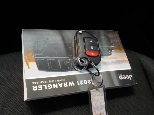 2021 JEEP WRANGLER UNLIMITED SAHARA 1C4HJXEN6MW634591