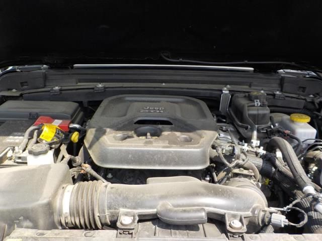 2021 JEEP WRANGLER UNLIMITED SAHARA 1C4HJXEN6MW634591