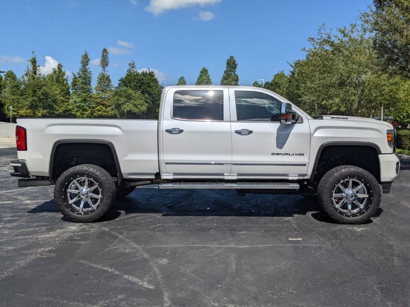 2019 GMC SIERRA 3500HD DENALI 1GT42WEY0KF143107