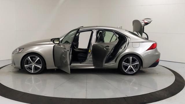 2018 LEXUS IS IS 300 JTHC81D22J5032281