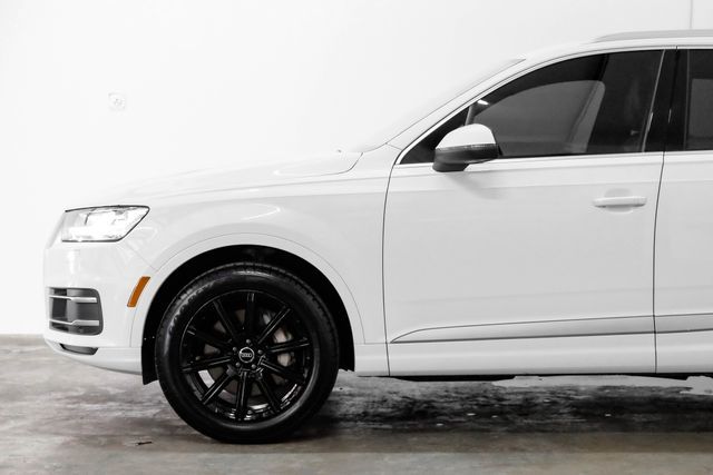 2017 AUDI Q7 PREMIUM PLUS WA1LHAF71HD047049