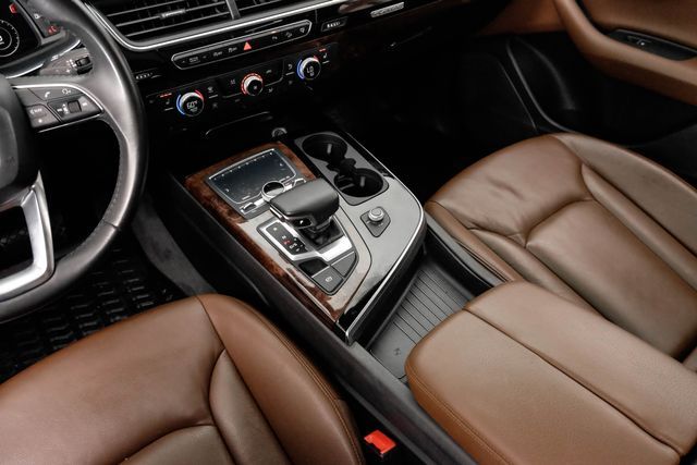 2017 AUDI Q7 PREMIUM PLUS WA1LHAF71HD047049