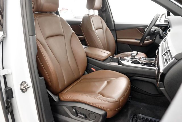 2017 AUDI Q7 PREMIUM PLUS WA1LHAF71HD047049