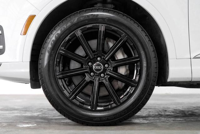 2017 AUDI Q7 PREMIUM PLUS WA1LHAF71HD047049
