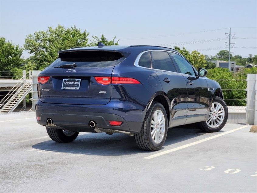 2017 JAGUAR F-PACE 35T PRESTIGE SADCK2BV8HA491102
