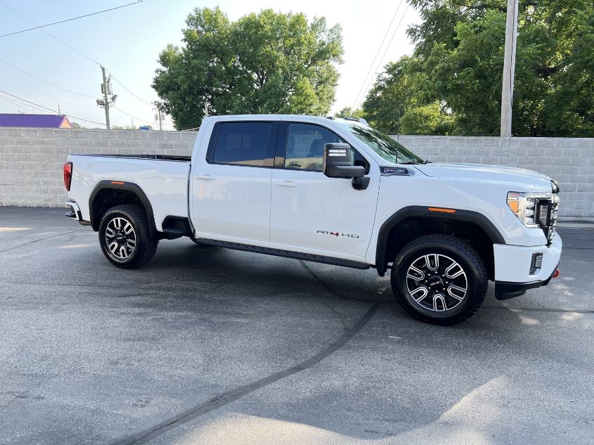 2022 GMC SIERRA 2500HD AT4 1GT49PE78NF189538