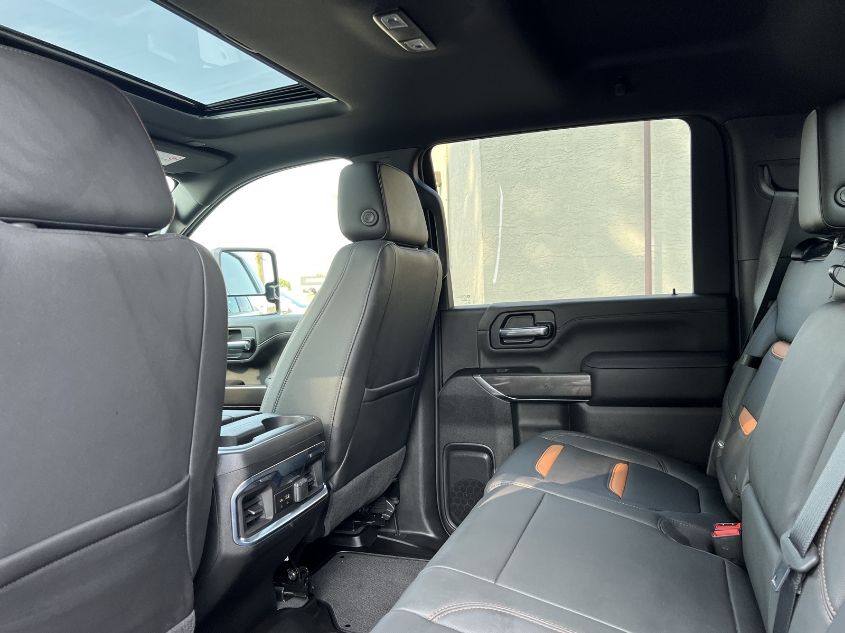 2022 GMC SIERRA 2500HD AT4 1GT49PE78NF189538