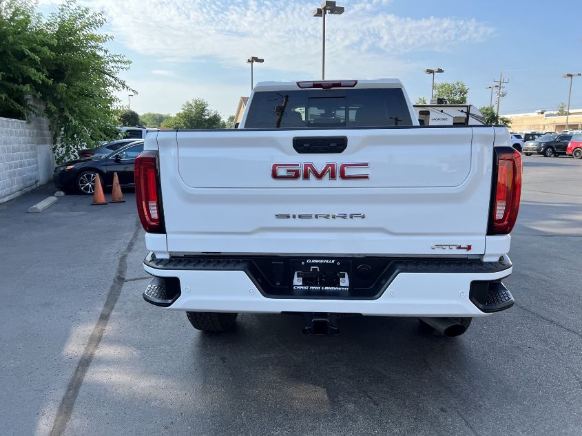 2022 GMC SIERRA 2500HD AT4 1GT49PE78NF189538