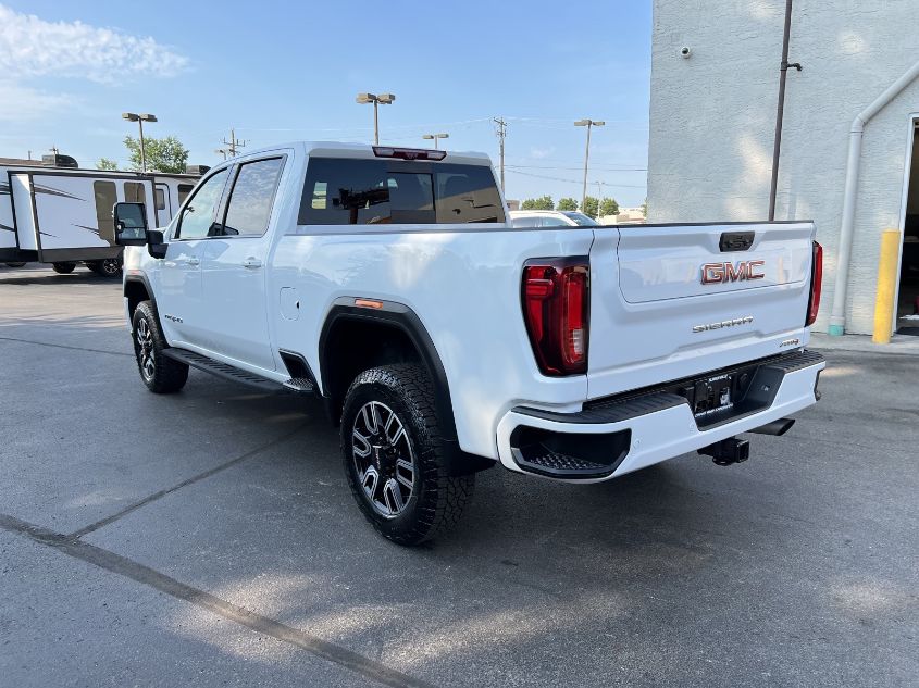 2022 GMC SIERRA 2500HD AT4 1GT49PE78NF189538