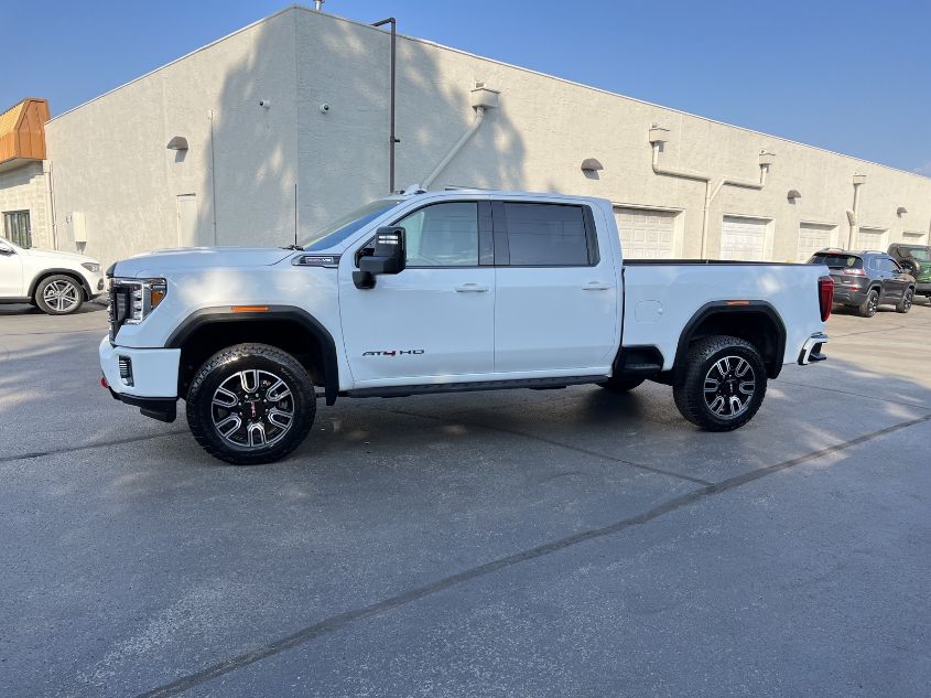 2022 GMC SIERRA 2500HD AT4 1GT49PE78NF189538