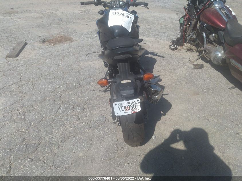2018 SUZUKI GSX-S750 JS1C533B0J2101245