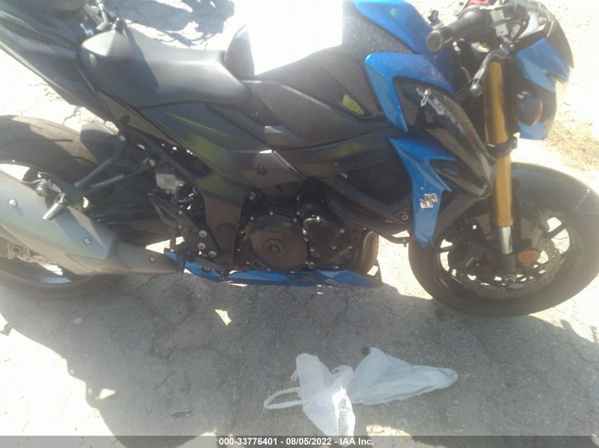 2018 SUZUKI GSX-S750 JS1C533B0J2101245