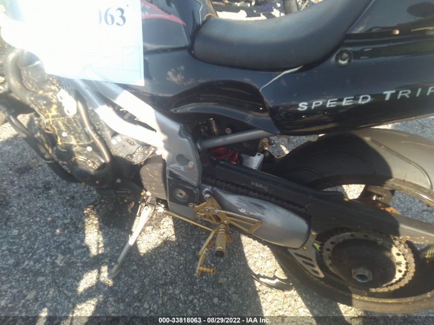 2001 TRIUMPH MOTORCYCLE SPEED TRIPLE SMT500FM91J117802