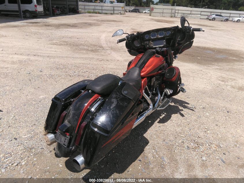 2017 HARLEY-DAVIDSON FLHXSE CVO STREET GLIDE 1HD1PXF19HB961817