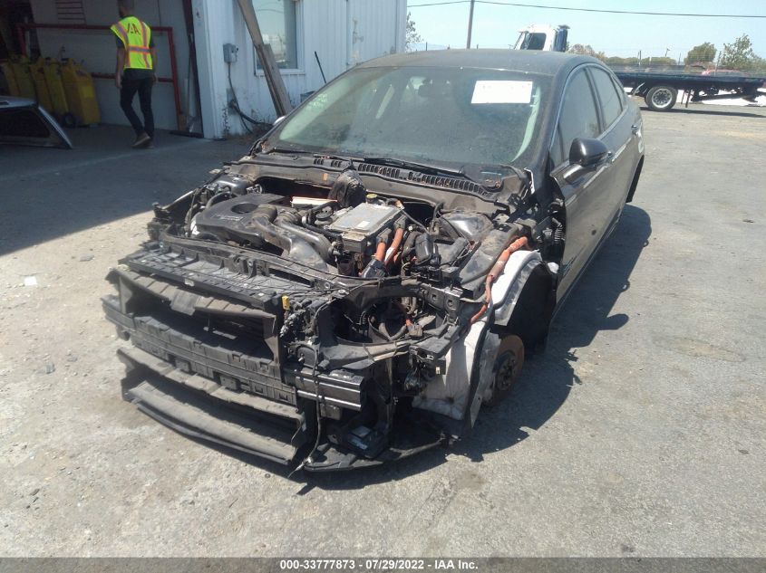 2015 FORD FUSION ENERGI TITANIUM 3FA6P0SU3FR105894