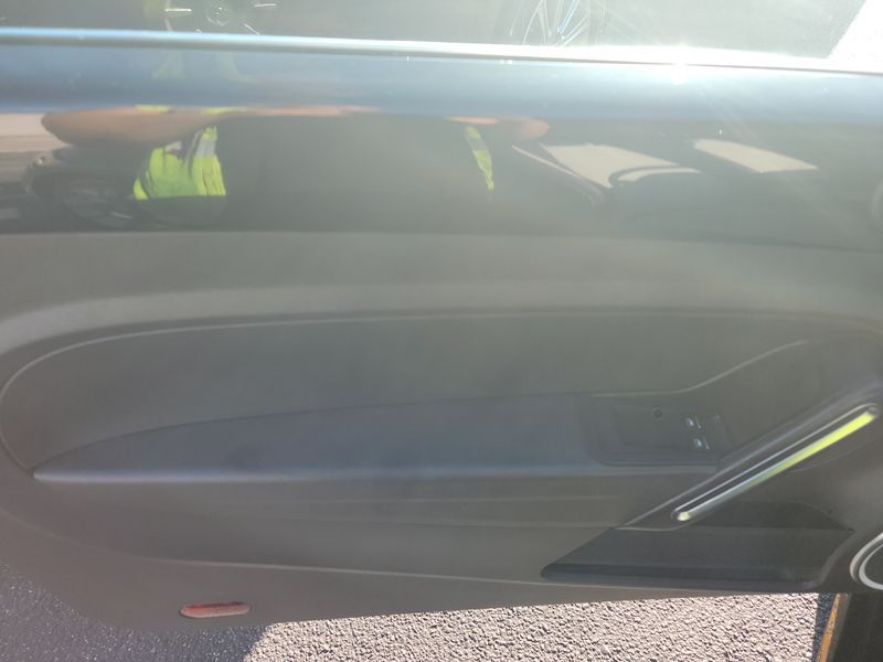 2019 VOLKSWAGEN BEETLE SE 3VWJD7AT4KM717945